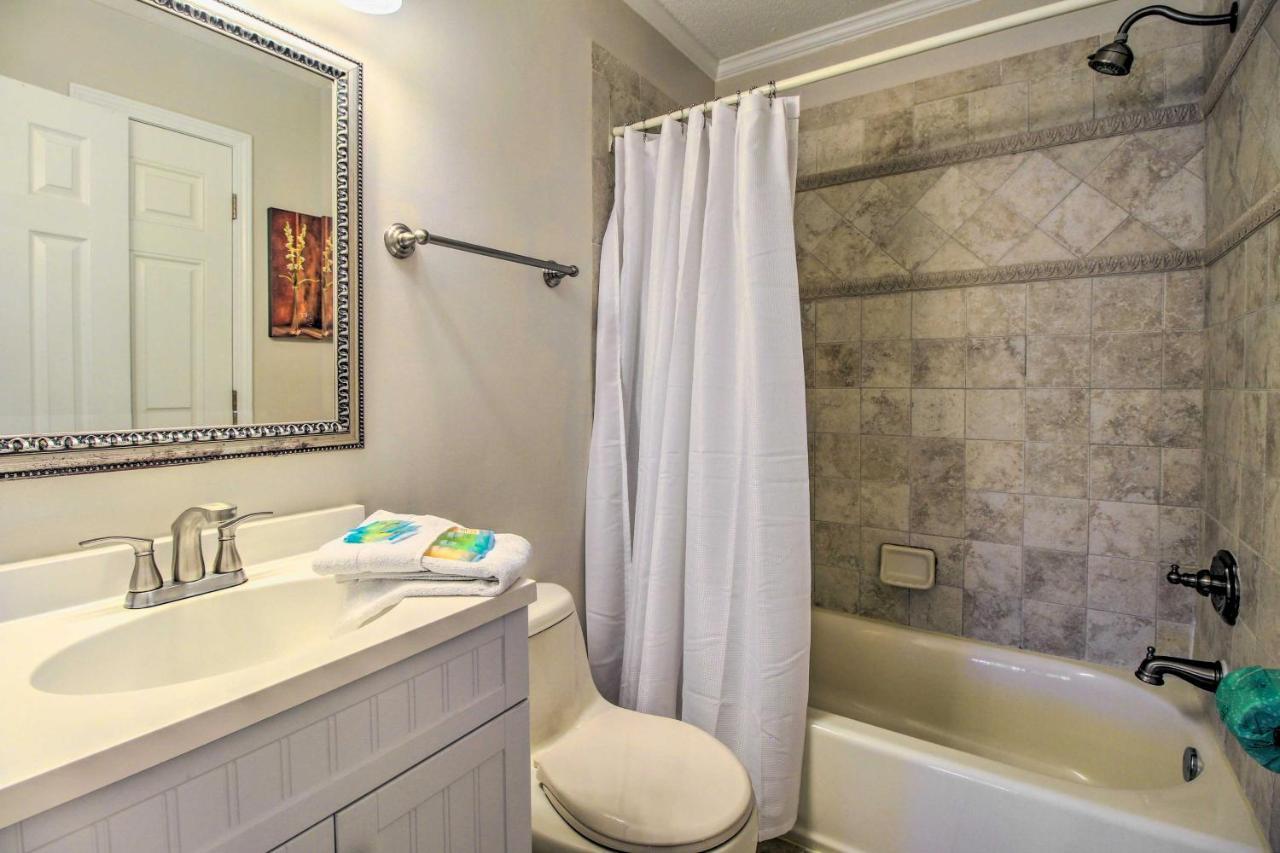 Hilton Head Condo - Beachfront Community! Хилтон-Хед-Айленд Экстерьер фото